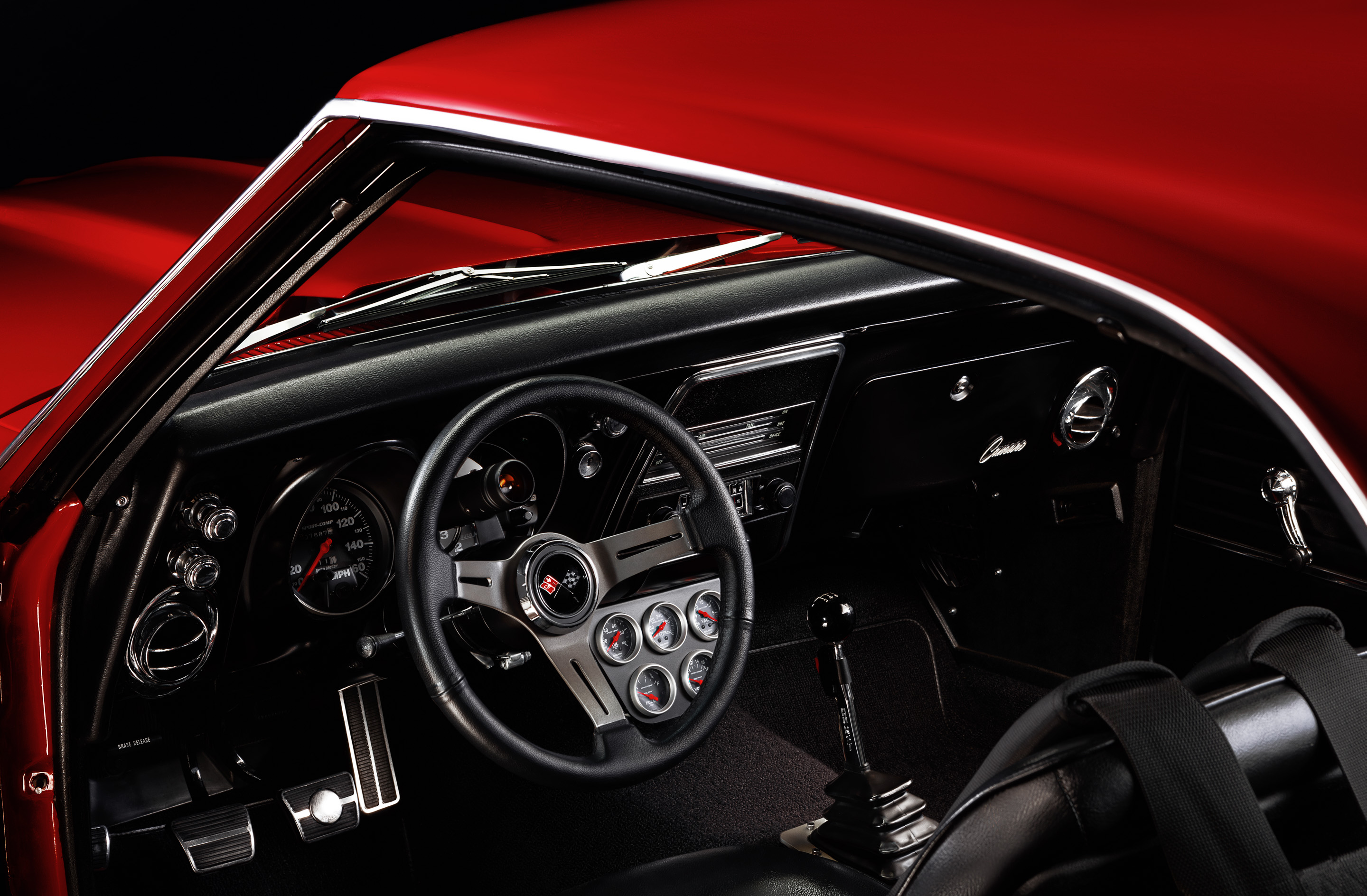 Camaro_Details_Interior_001_Flat_sharp